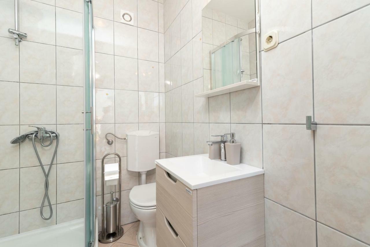 Apartments Ivan Trogir Buitenkant foto