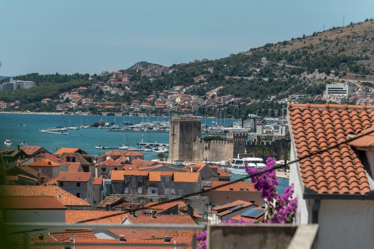 Apartments Ivan Trogir Buitenkant foto